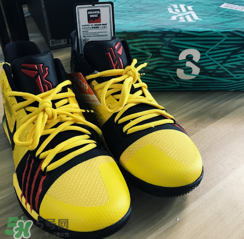 nike kyrie3 mamba mentality怎么樣？歐文3李小龍配色開箱測(cè)評(píng)