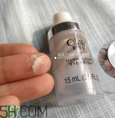 olay亮眼明眸雙旋眼霜怎么用？olay雙旋眼霜使用方法