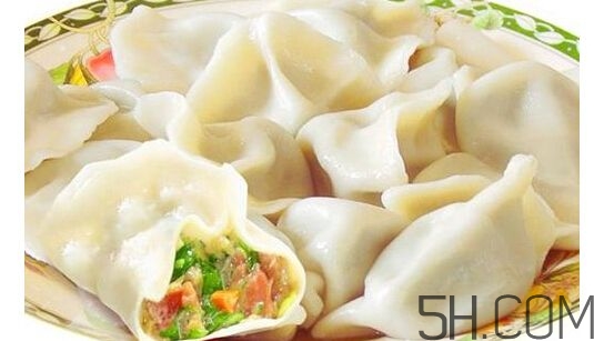 煮餃子開鍋煮皮還是餡？煮餃子蓋不蓋鍋蓋？