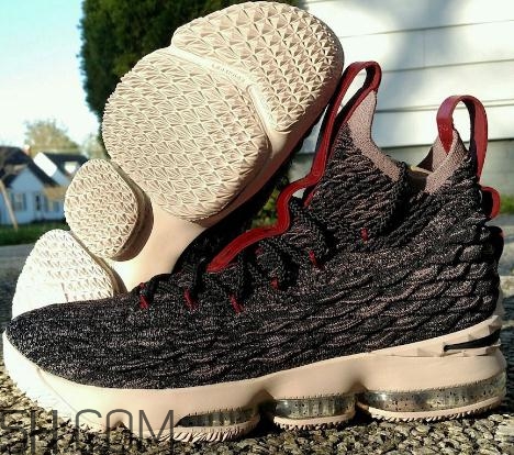 nike lebron 15 pride of ohio俄亥俄的驕傲什么時候發(fā)售？