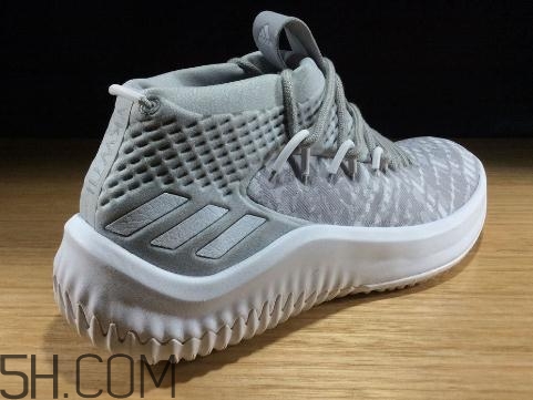 adidas dame 4利拉德母校配色實(shí)物什么樣？