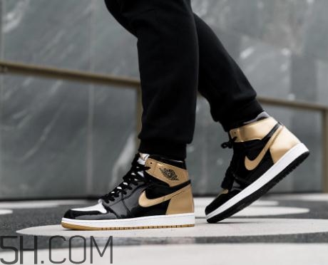 air jordan 1 top3黑金鴛鴦配色上腳效果好看嗎？