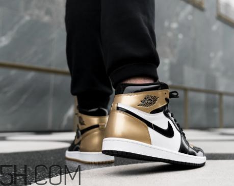 air jordan 1 top3黑金鴛鴦配色上腳效果好看嗎？