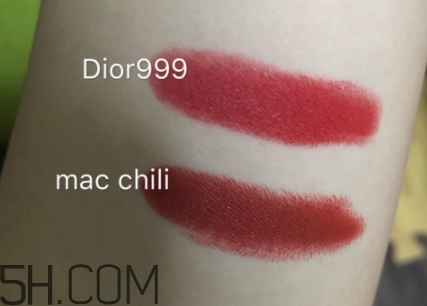 mac小辣椒和迪奧999一樣嗎？mac chili和dior999試色對(duì)比