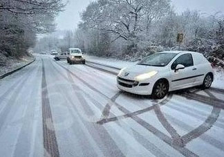 下雪天為什么要撒鹽 下雪撒鹽的原理