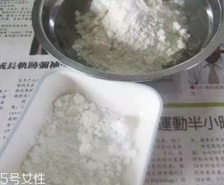 蘿卜丸子用什么粉？面粉還是淀粉？