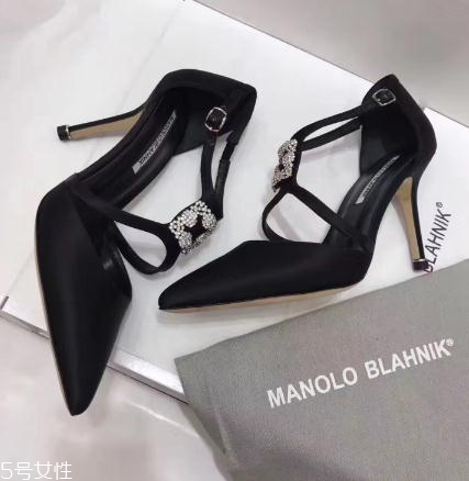 manolo blahnik鞋碼偏大嗎？小仙女們的婚鞋首選