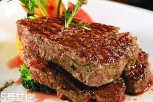 菲力牛排是指牛的哪個(gè)部位 其實(shí)就是牛里脊肉