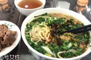 飲食護(hù)膚究竟有沒(méi)有效？不挑食才護(hù)膚