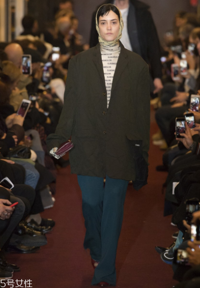 vetements2018秋冬系列服裝怎么樣_好看嗎？