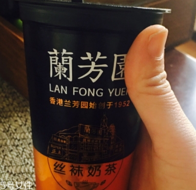 杯裝蘭芳園絲襪奶茶怎么喝？無需沖泡的便攜奶茶