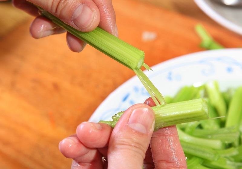 芹菜怎么保存時(shí)間長且新鮮