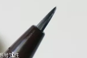 液體眉筆有什么缺點(diǎn)？不易操作不適合新手