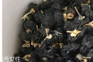 黑枸杞青少年能吃嗎？可以適量喝