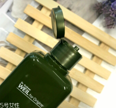 悅木之源菌菇水搭配什么乳液？