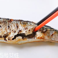 秋刀魚怎么去骨 秋刀魚去骨小技巧