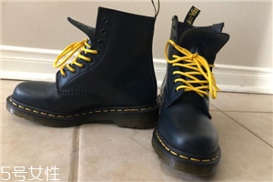 dr.martens 1460多少錢？馬丁靴最經(jīng)典的款式