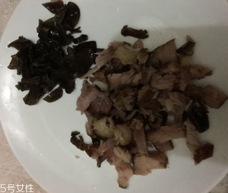 煙熏臘肉怎么保存？通風處保存