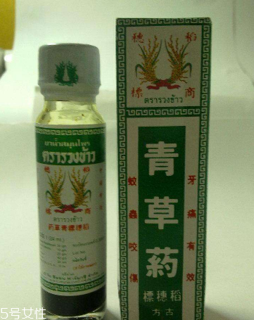 青草油可以治腳氣嗎？青草油治腳氣好用嗎？