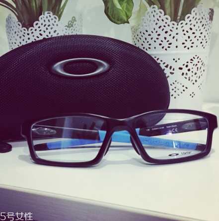 oakley是什么牌子？歐克利品牌介紹