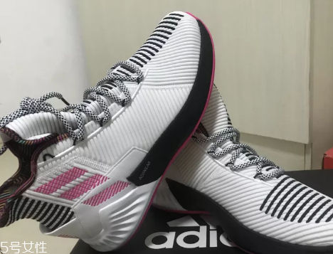 adidas d rose 9羅斯9代實戰(zhàn)測評 最值得入的簽名鞋