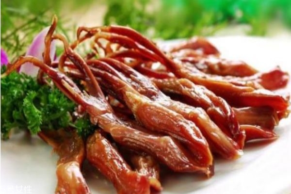 鹵菜為什么會變黑 鹵菜防黑最佳方法