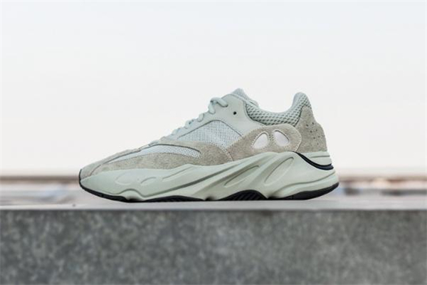 yeezy 700 salt海鹽開(kāi)箱測(cè)評(píng) 上腳非常棒