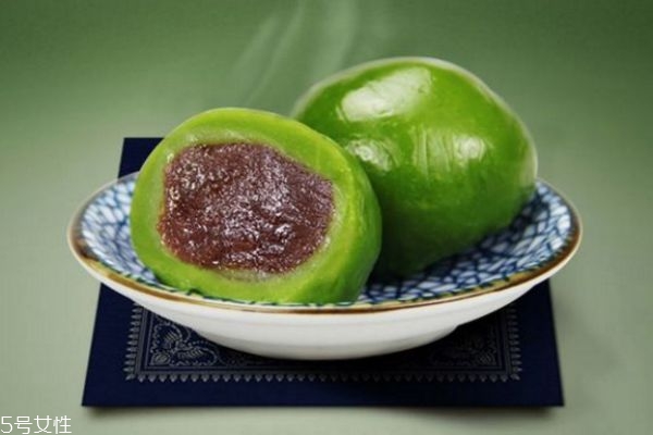 青團(tuán)餡料有哪些 自制青團(tuán)的做法