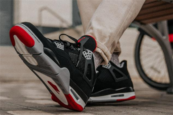 2019aj4黑紅復(fù)刻發(fā)售時間 經(jīng)典元年復(fù)刻