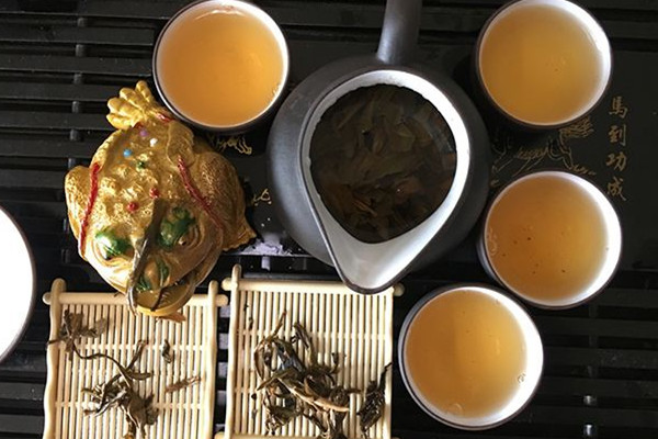 夏天應(yīng)該喝什么茶 夏天喝什么茶好