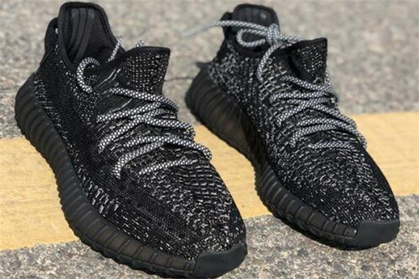 yeezy350黑色滿天星上腳效果 椰子滿天星黑色實(shí)物