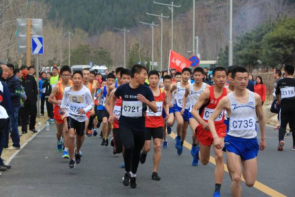 長跑是有氧運(yùn)動嗎 長跑正確的姿勢和呼吸是怎樣的