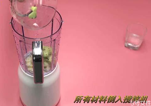 牛油果寶寶怎么吃 牛油果寶寶做輔食的做法