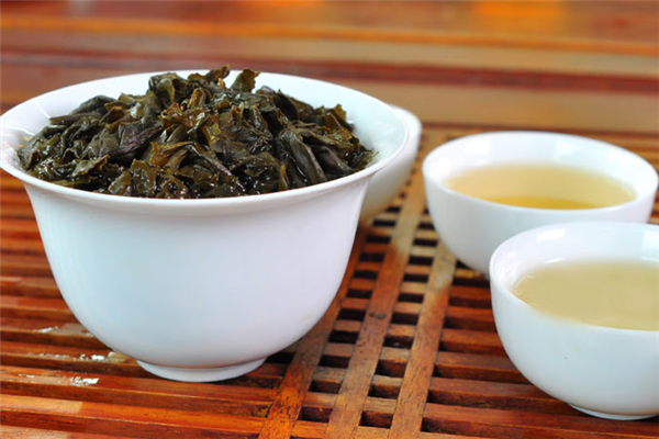 烏龍茶會(huì)導(dǎo)致便秘嗎 烏龍茶對胃好不好