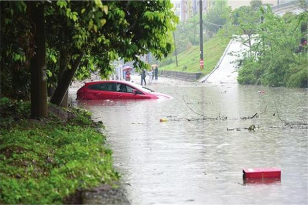 全國(guó)11省區(qū)有大到暴雨 暴雨防范措施