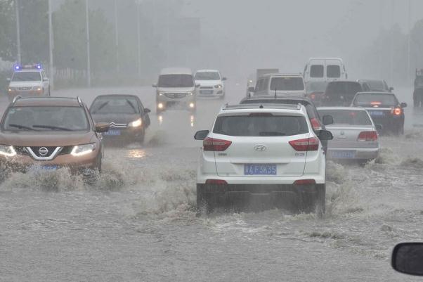 鶴壁王莊炸壩泄洪 暴風雨來臨要注意什么