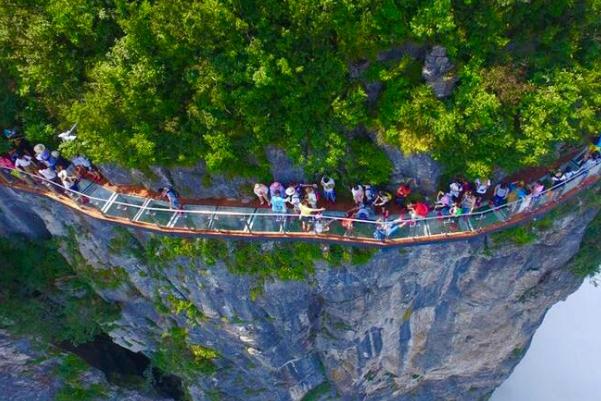 張家界A級景區(qū)門票向全國游客半價(jià) 張家界景區(qū)有哪些景點(diǎn)