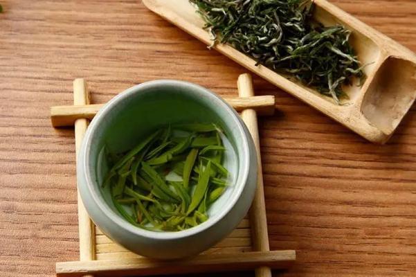 綠茶對(duì)胃有影響嗎 綠茶對(duì)肝臟有什么作用