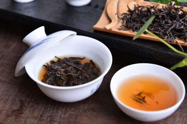 黑茶是煮還是泡好 黑茶是不是年份越久越好