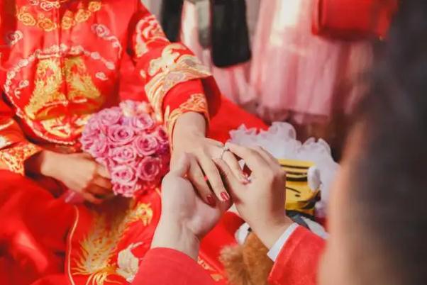 結(jié)婚伴娘一定要雙數(shù)嗎 結(jié)婚伴娘忌諱什么屬相