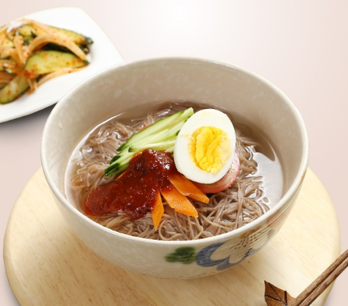 圃美多韓式蕎麥冷面 吃一口就會愛上的清涼美味