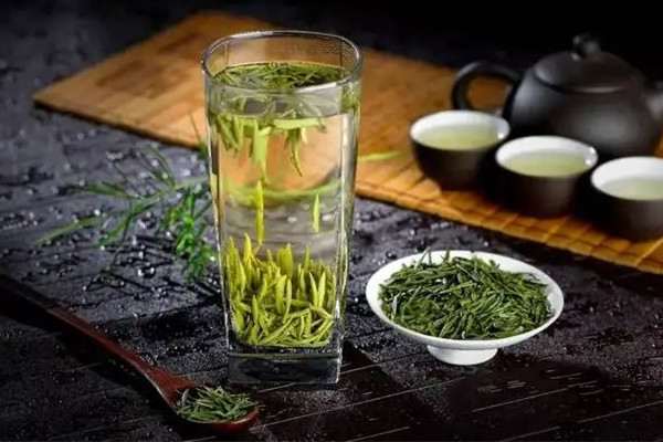 青茶是烏龍茶嗎 青茶是半發(fā)酵茶嗎