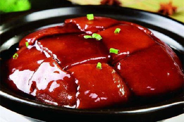 東坡肉用哪個(gè)部位的肉 東坡肉怎么做好吃不油膩